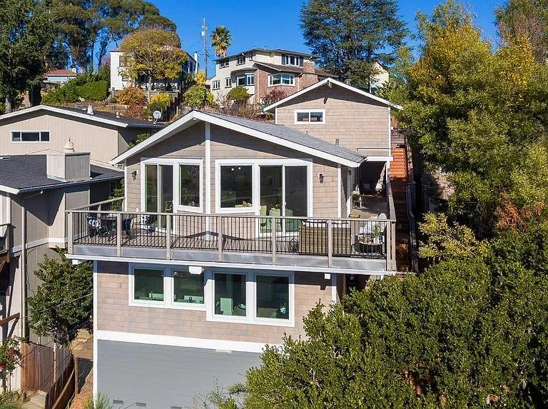 60 Marina Court Dr — Photo 12