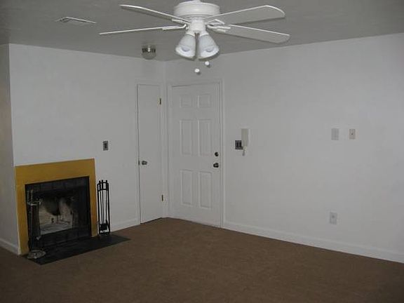 3rd image of 1326 Tait Close