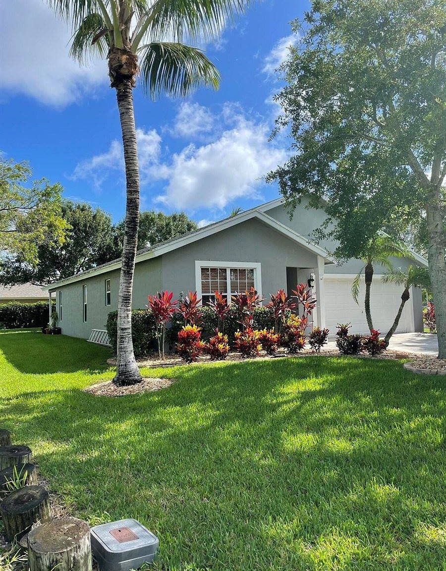 2483 SW Omega Way, Stuart, FL 34997 | Zillow