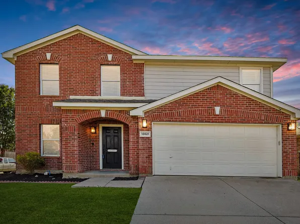 13521 Lost Spurs Rd, Roanoke, TX 76262