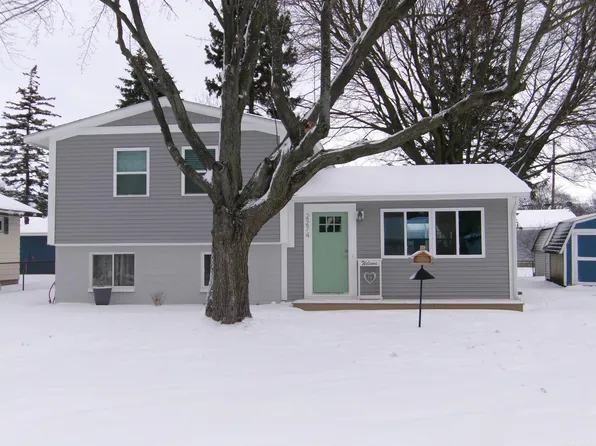 2274 Leif Ave, Muskegon, MI 49441