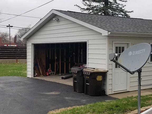5th image of 814 Avenue A