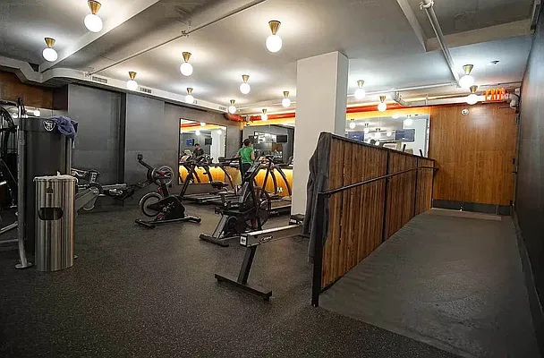 Rented by ERNY LLC | media 36