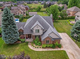 13036 Florentine Dr, Shelby Township, MI 48315