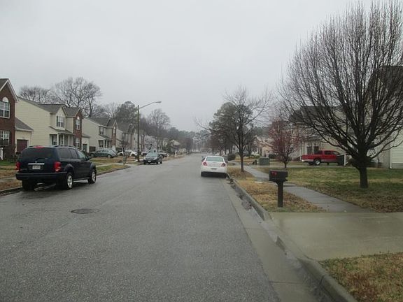 5th image of 7806 Merrimac Ln