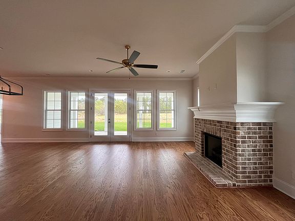 3rd image of 1231 Honey Lane