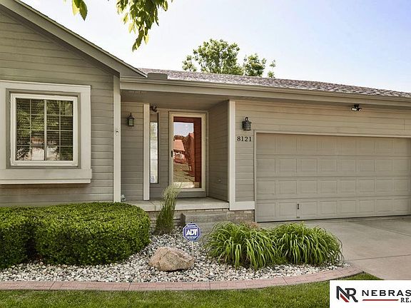 3rd image of 8121 S 69th St