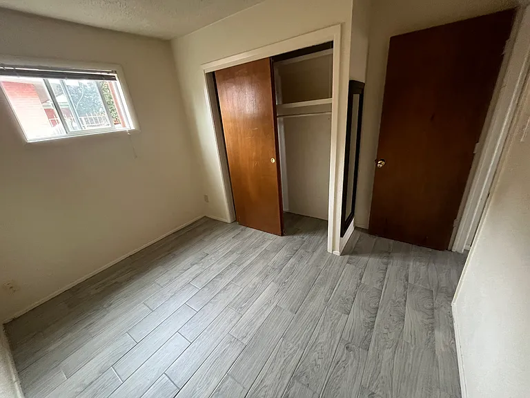 5900 Marble Ave NE #100 — Photo 11