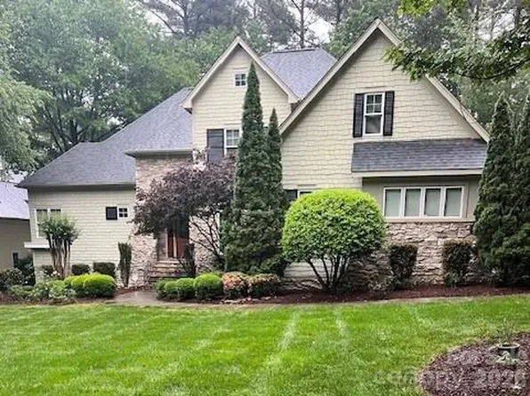 3912 Lake Spring Cove Ct, Denver, NC 28037