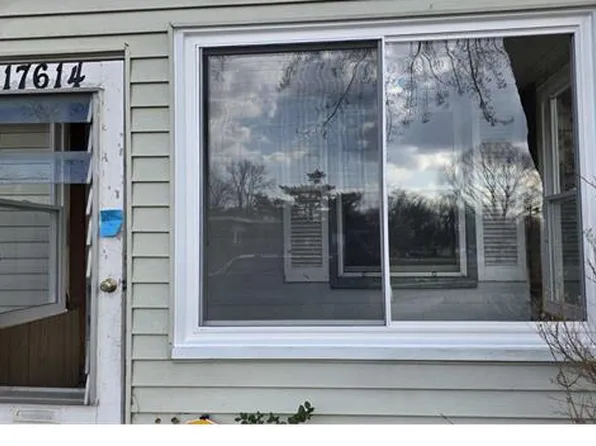 17614 Brady, Redford, MI 48240