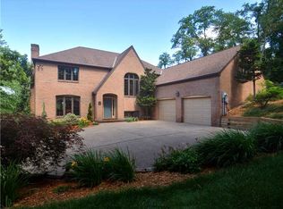 710 Gramac Ln, Pittsburgh, PA 15235
