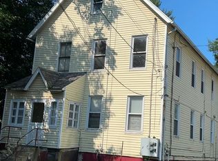 8 Elliott Pl APT 1, Hartford, CT 06114