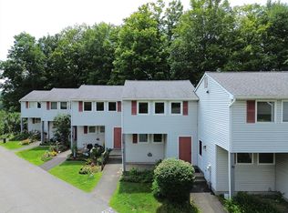 Briar Knoll Condominiums, Greenfield, MA 01301
