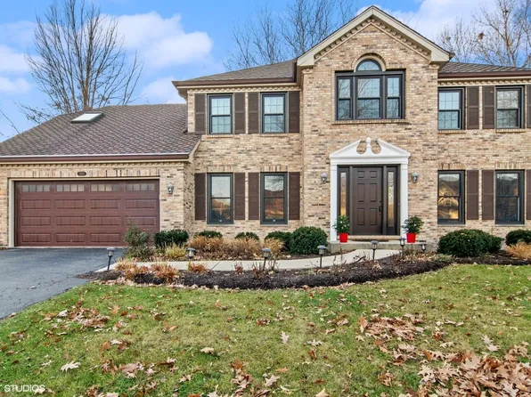 2223 Oberlin Ct, Naperville, IL 60565