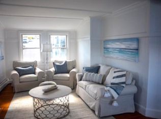 20 Pequot Ave #204, New London, CT 06320