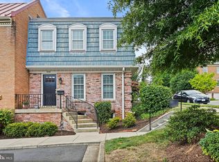 6720 Towne Lane Ct, Mc Lean, VA 22101