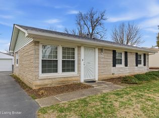 1904 Wickham Way, Louisville, KY 40223