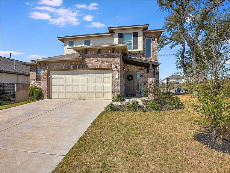 100 Shearwater Ln — Photo 1