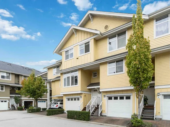 935 Ewen Ave #8, New Westminster, BC V3M 0A1