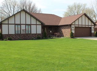 1075 Mitten Dr, Wabash, IN 46992