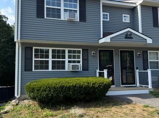 32 Barretts Hill Rd #A, Hudson, NH 03051