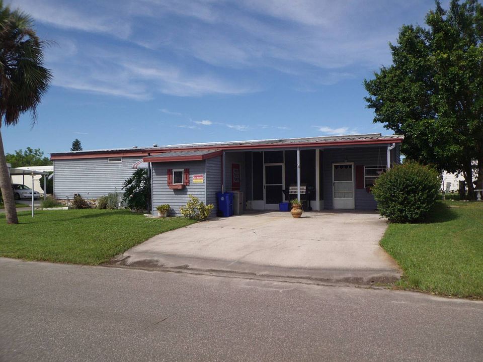 1st image of 20 Colony Dr