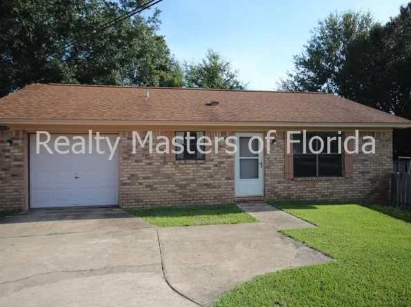 2650 Sherrilane Dr, Cantonment, FL 32533