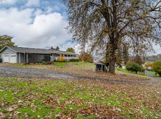 207 NE Spencer Ct, Roseburg, OR 97470