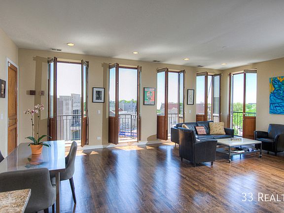 4th image of 1885 N Winnebago Ave APT 2W