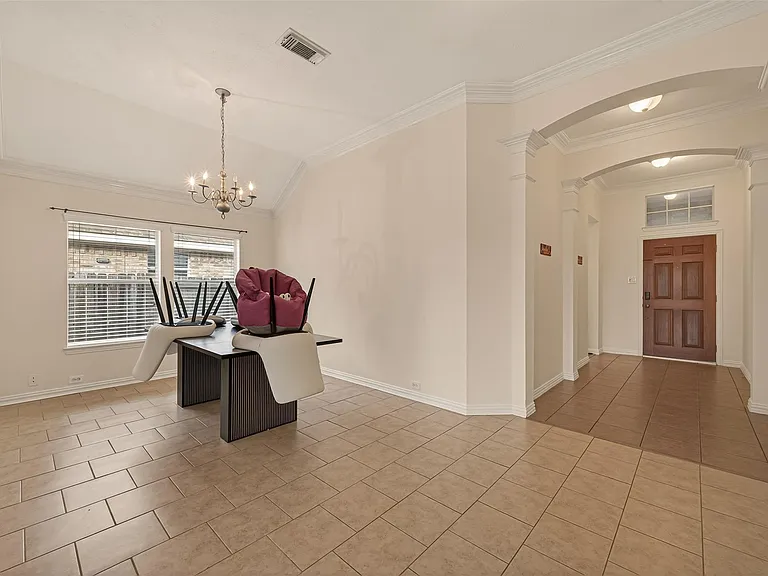 23222 Century Plant Dr — Photo 5