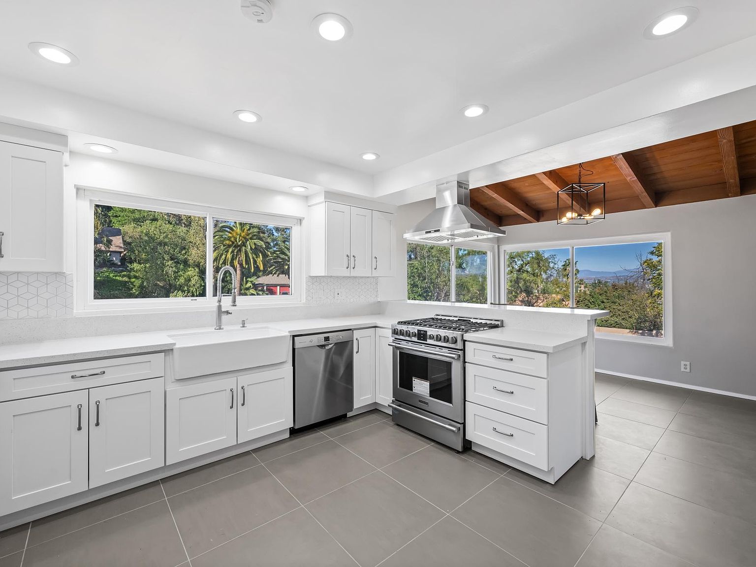 156 S Peralta Hills Dr, Anaheim, CA 92807 Zillow