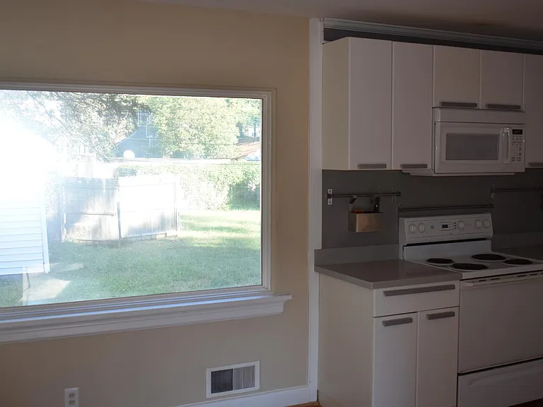4819 Brook Rd — Photo 9