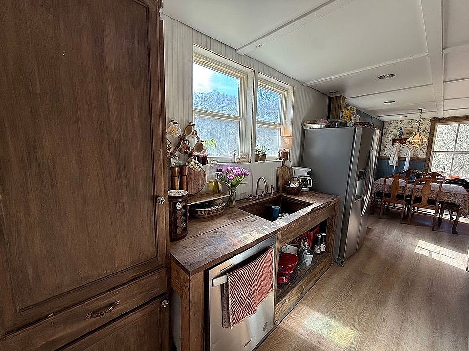 1st image of 165 Davidson Hollow Rd