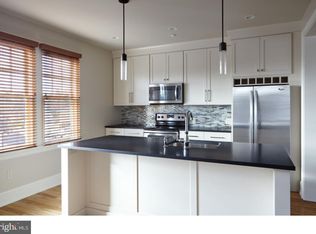 6 S Valley Rd APT A, Paoli, PA 19301