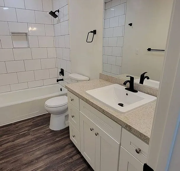 Greentree Fountain Apartments — Photo 100