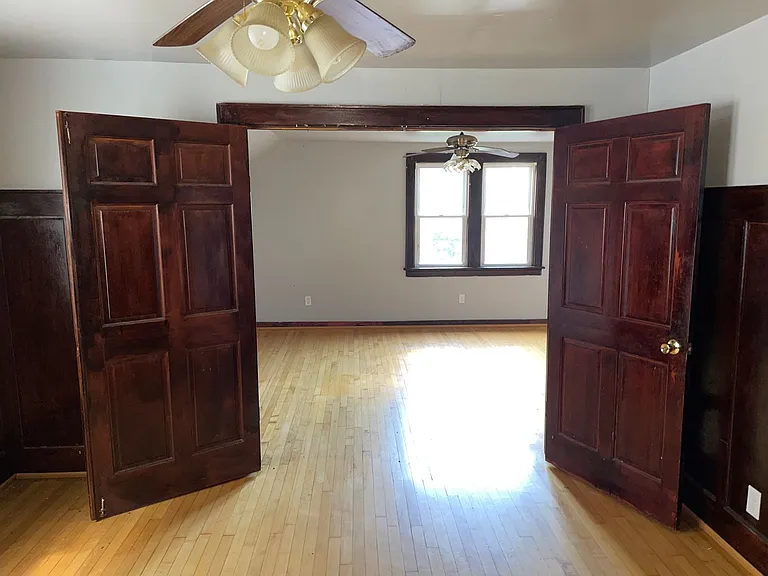 3338A N Richards St — Photo 3