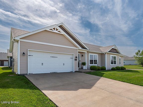 2nd image of 77 Quail Hollow Dr