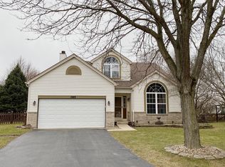 1989 Somerset Dr, Romeoville, IL 60446