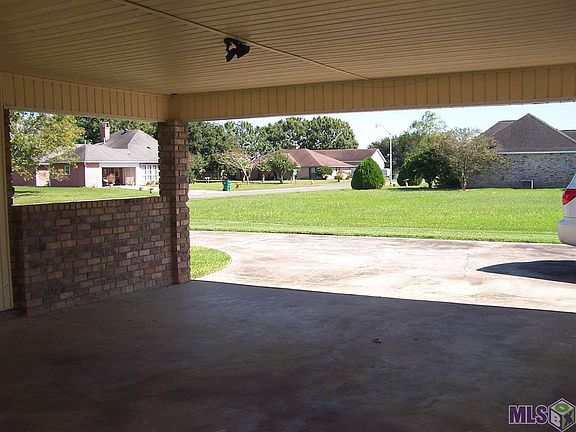 3rd image of 6400 Margaret Dr