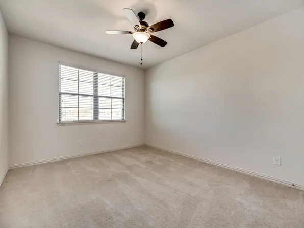 7401 Chief Spotted Tail Dr, McKinney, TX 75070