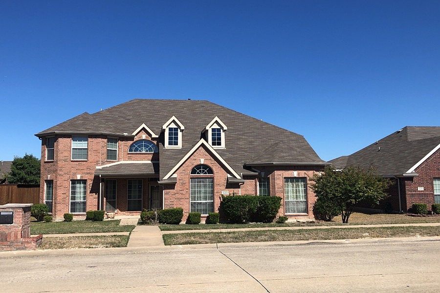 1st image of 1233 Barrington Dr
