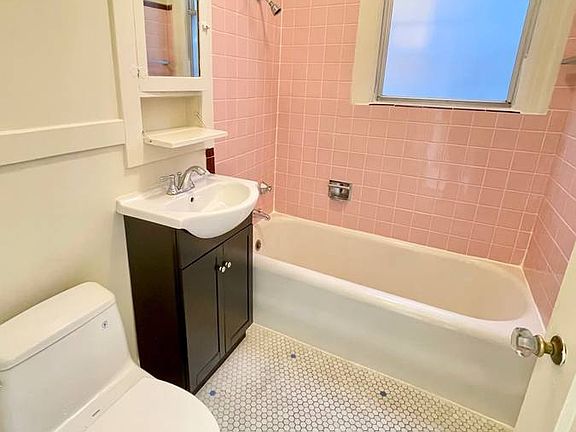 4th image of 101 Cervantes Blvd #210