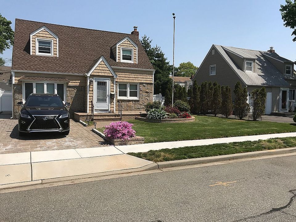 1st image of 75 Cedarlawn Blvd