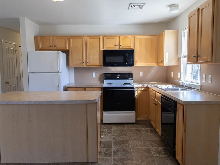 1306 Hammon Ave — Photo 4