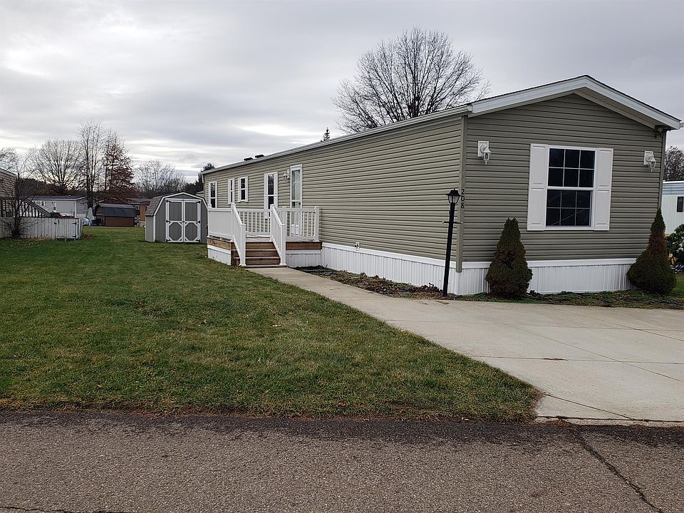 Exterior Image-0-ARLINGTON 208 Melrose Village