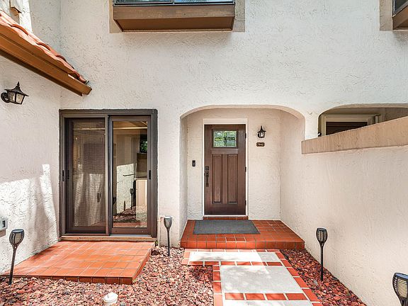 3rd image of 7942 La Mirada Drive