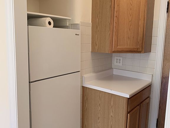 5th image of 1020 W Ardmore Ave APT 2A