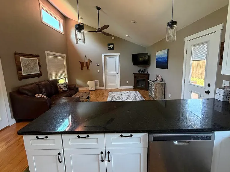 102 Fortson St — Photo 10