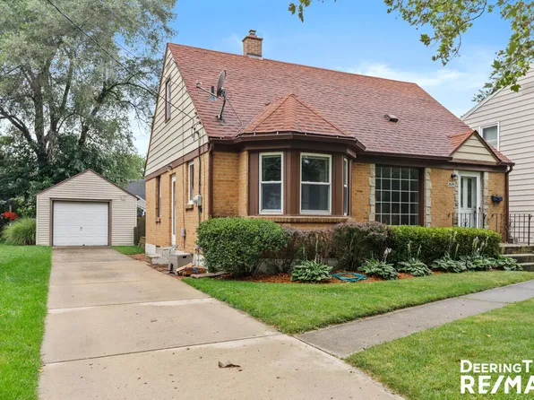 2619 Raymond Ave SE, Grand Rapids, MI 49507