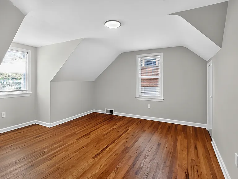 239 S Sparks St — Photo 23